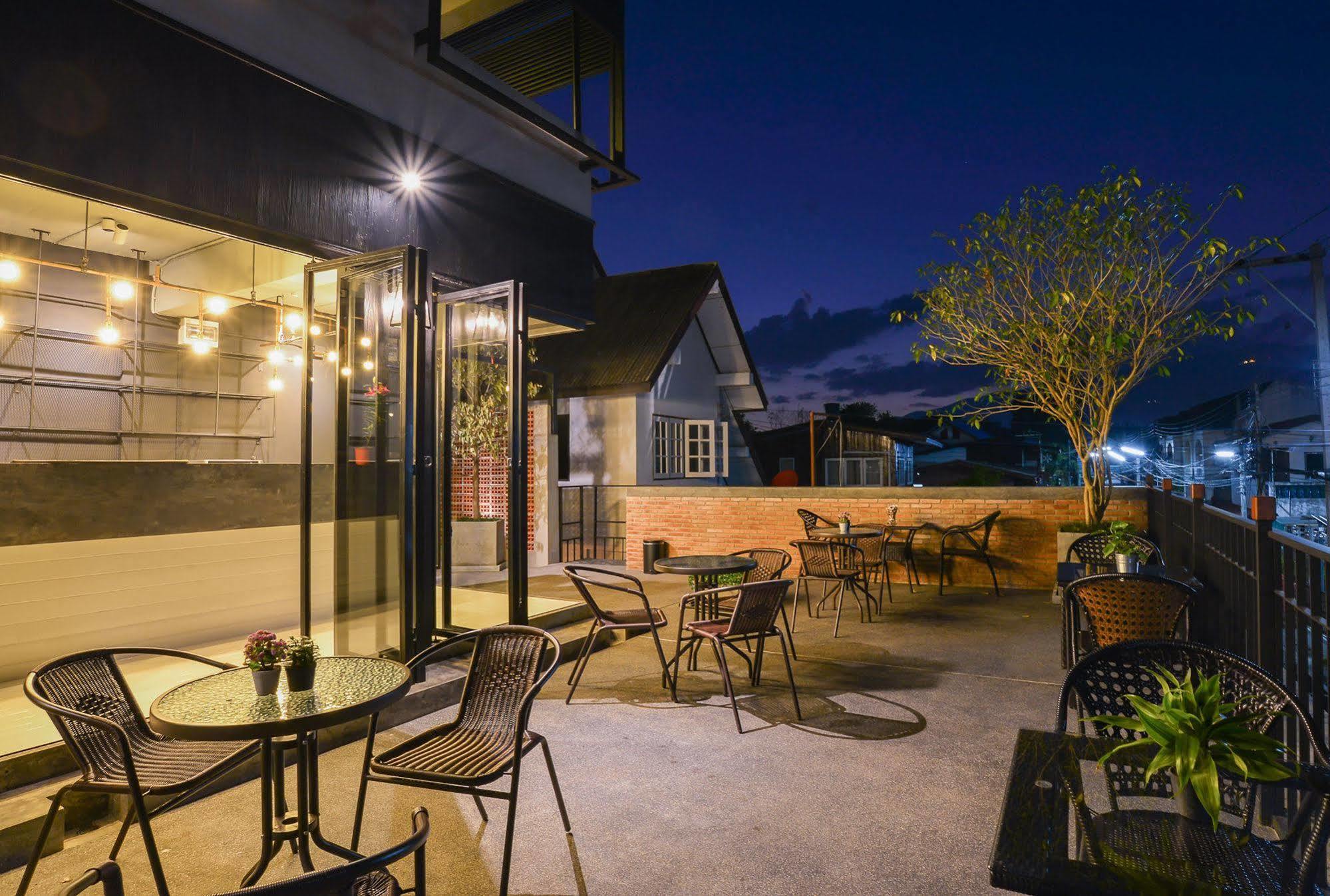 Cozy Inn Chiang Mai Exterior foto